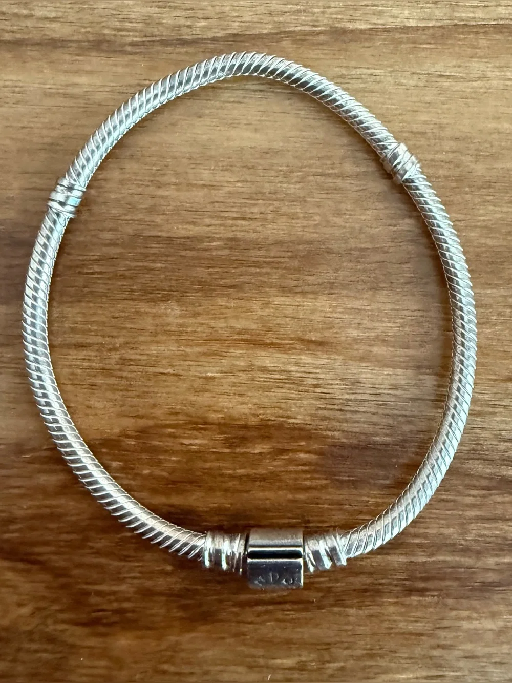 Pandora Moments Snake Chain Bracelet with Barrel Clasp (7.1”)